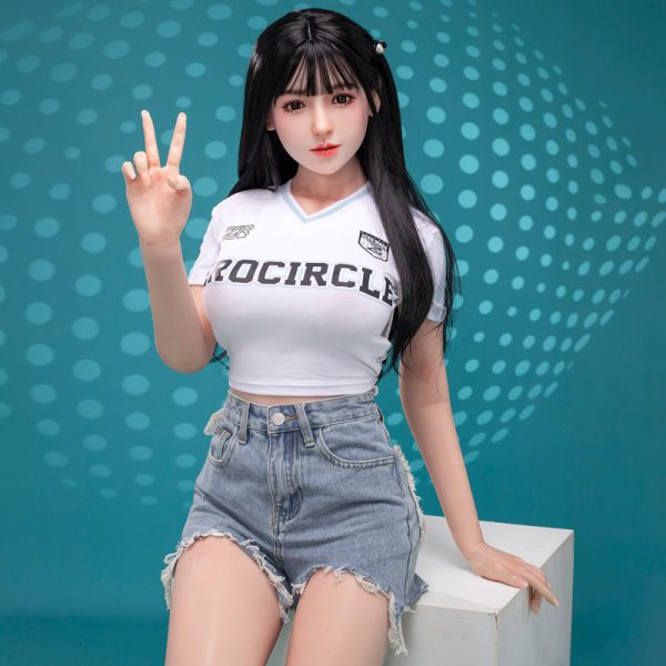 Gallery-Level Silicone Sculptures | Hand-Painted Realism & UV-Resistant
