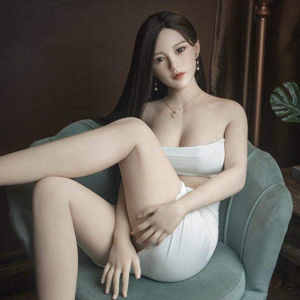 Artisan-Crafted Lifelike Silicone Figures | Premium & Customizable - Image 3